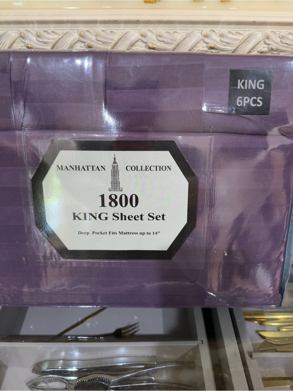 1800 King Sheet Set in Purple - Picture 3 of 4